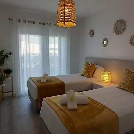 דירה Albufeira Beach Apartment *