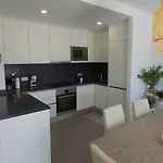 Daire Albufeira Beach Apartment